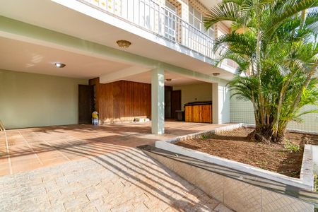 Casa à venda com 300m², 2 quartos e 4 vagasGaragem