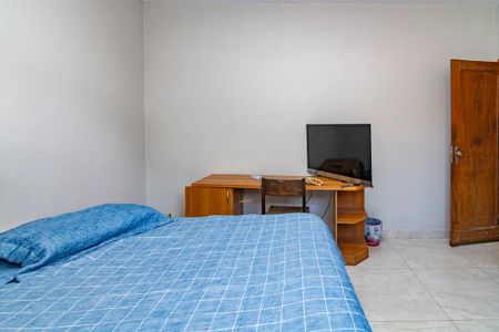 Casa à venda com 300m², 2 quartos e 4 vagasQuarto 2