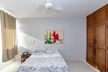 Casa à venda com 300m², 2 quartos e 4 vagasQuarto 1