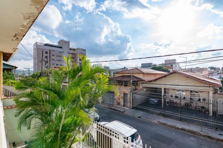 Casa à venda com 300m², 2 quartos e 4 vagasVaranda da Sala 1
