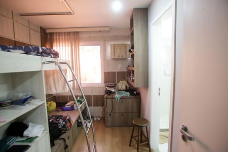Casa de condomínio à venda com 240m², 5 quartos e 2 vagasQuarto Suíte 3