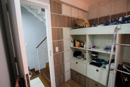 Casa de condomínio à venda com 240m², 5 quartos e 2 vagasQuarto Suíte 3