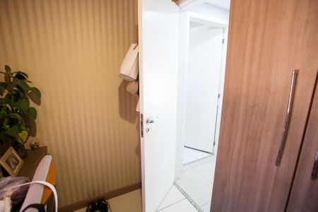 Casa de condomínio à venda com 240m², 5 quartos e 2 vagasEscritório