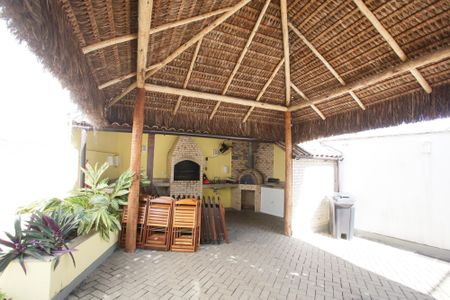 Casa de condomínio à venda com 240m², 5 quartos e 2 vagasÁrea comum - Churrasqueira