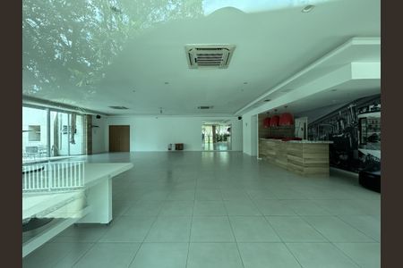 Apartamento à venda com 167m², 4 quartos e 2 vagasÁrea comum - Salão de festas