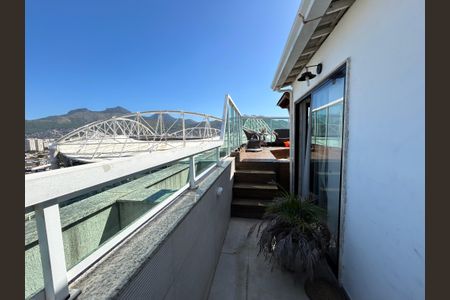 Apartamento à venda com 167m², 4 quartos e 2 vagasCobertura