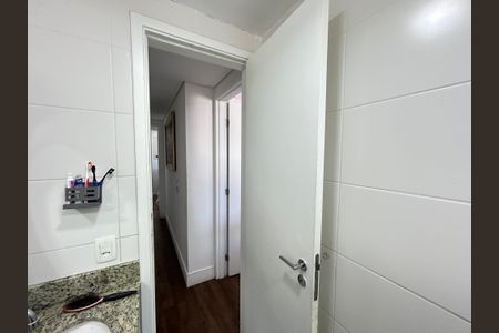 Apartamento à venda com 167m², 4 quartos e 2 vagasBanheiro Social
