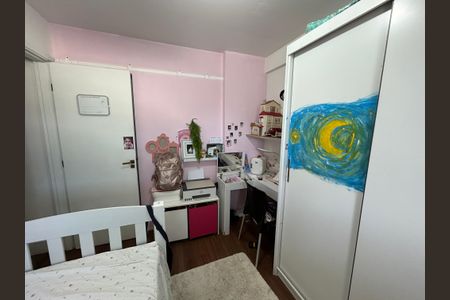 Apartamento à venda com 167m², 4 quartos e 2 vagasQuarto