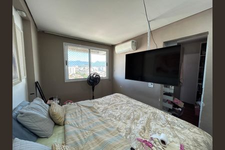 Apartamento à venda com 167m², 4 quartos e 2 vagasSuíte 1