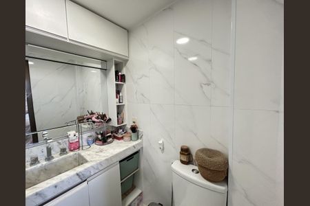 Apartamento à venda com 167m², 4 quartos e 2 vagasBanheiro da Suíte 1