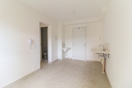 Apartamento para alugar com 33m², 2 quartos e sem vaga Apartamento para alugar com 33m², 2 quartos e sem vagaSala/Cozinha
