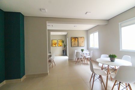Apartamento para alugar com 33m², 2 quartos e sem vaga Apartamento para alugar com 33m², 2 quartos e sem vagaÁrea comum - Salão de festas
