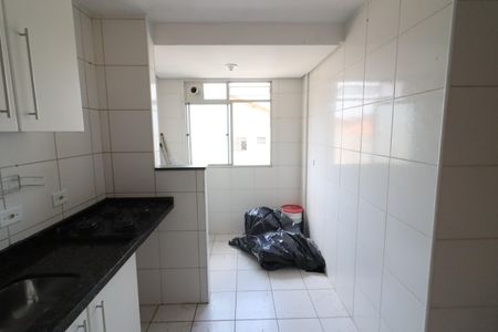 Apartamento à venda com 47m², 2 quartos e 1 vagaCozinha e Área de Serviço