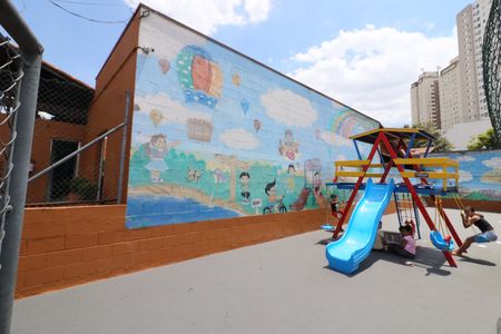 Apartamento à venda com 47m², 2 quartos e 1 vagaÁrea comum - Playground