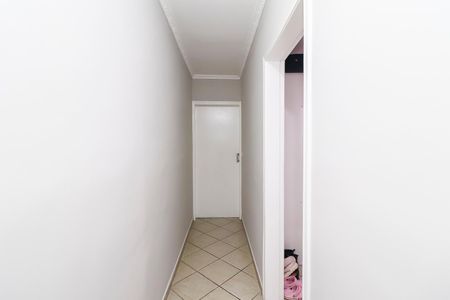 Casa à venda com 100m², 3 quartos e 5 vagas Casa à venda com 100m², 3 quartos e 5 vagasCorredor do Piso Superior