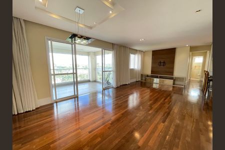 Sala de apartamento à venda com 3 quartos, 139m² em Jardim Arpoador, São Paulo