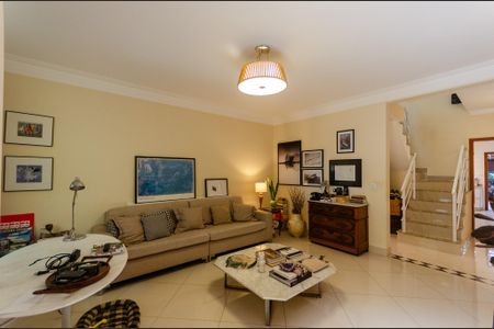 Sala de casa à venda com 3 quartos, 123m² em Piqueri, São Paulo