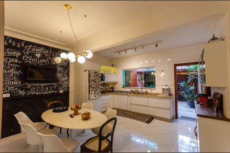 Casa à venda com 123m², 3 quartos e 1 vaga Casa à venda com 123m², 3 quartos e 1 vagaCozinha