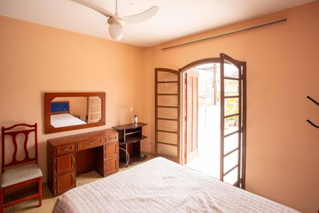 Casa à venda com 188m², 5 quartos e 2 vagasQuarto 3