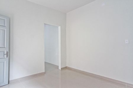 Sala de casa para alugar com 4 quartos, 180m² em Jardim Mangalot, São Paulo