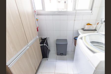 Apartamento à venda com 63m², 3 quartos e 1 vagaÁrea de Serviço