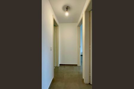 Apartamento à venda com 86m², 2 quartos e 1 vagaCorredor