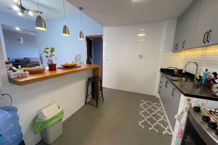 Apartamento para alugar com 112m², 3 quartos e 2 vagas Apartamento para alugar com 112m², 3 quartos e 2 vagasCozinha