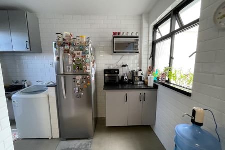 Apartamento para alugar com 112m², 3 quartos e 2 vagas Apartamento para alugar com 112m², 3 quartos e 2 vagasCozinha