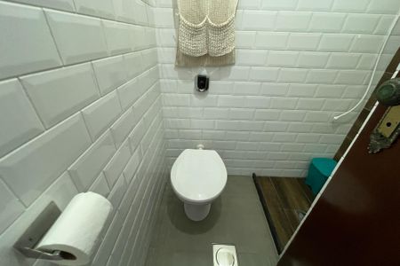 Apartamento para alugar com 112m², 3 quartos e 2 vagas Apartamento para alugar com 112m², 3 quartos e 2 vagasBanheiro de serviço