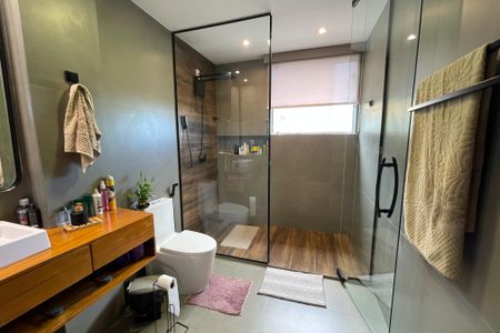 Apartamento para alugar com 112m², 3 quartos e 2 vagas Apartamento para alugar com 112m², 3 quartos e 2 vagasBanheiro