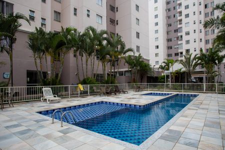 Apartamento à venda com 55m², 2 quartos e 1 vaga Apartamento à venda com 55m², 2 quartos e 1 vagaÁrea comum - Piscina