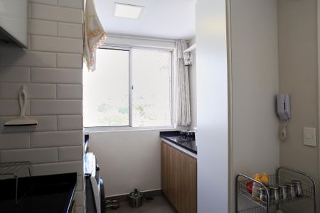 Apartamento à venda com 55m², 2 quartos e 1 vaga Apartamento à venda com 55m², 2 quartos e 1 vagaCozinha e Área de Serviço