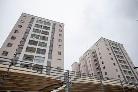 Apartamento à venda com 55m², 2 quartos e 1 vaga Apartamento à venda com 55m², 2 quartos e 1 vagaFachada