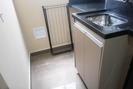 Apartamento para alugar com 38m², 2 quartos e sem vagaÁrea de Serviço