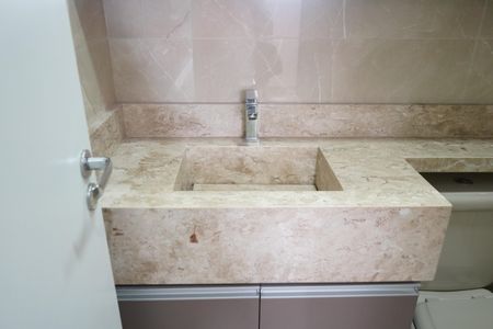 Apartamento para alugar com 38m², 2 quartos e sem vagaBanheiro