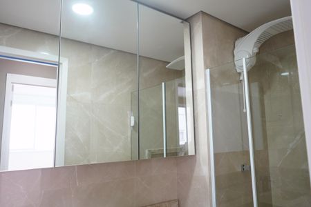 Apartamento para alugar com 38m², 2 quartos e sem vagaBanheiro