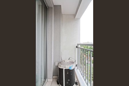 Studio à venda com 39m², 1 quarto e 1 vaga Studio à venda com 39m², 1 quarto e 1 vagaVaranda