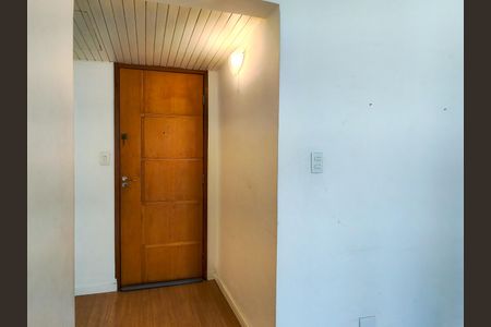 Entrada de apartamento à venda com 2 quartos, 72m² em Andaraí, Rio de Janeiro