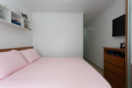 Casa à venda com 200m², 4 quartos e 2 vagasSuíte