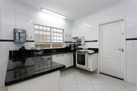 Casa à venda com 200m², 4 quartos e 2 vagasCozinha