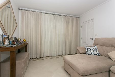 Casa à venda com 200m², 4 quartos e 2 vagasSala