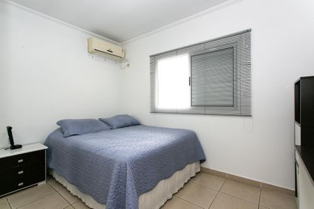 Casa à venda com 200m², 4 quartos e 2 vagasQuarto 2