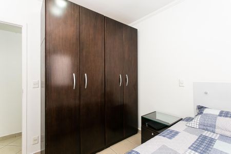 Casa à venda com 200m², 4 quartos e 2 vagasQuarto 1