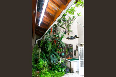 Casa à venda com 200m², 4 quartos e 2 vagasJardim