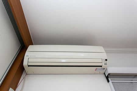 Casa à venda com 200m², 4 quartos e 2 vagasSuíte - Ar Condiconado