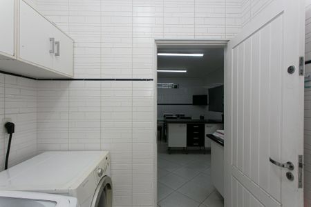 Casa à venda com 200m², 4 quartos e 2 vagasÁrea de Serviço