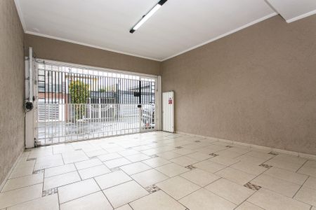 Casa à venda com 200m², 4 quartos e 2 vagasGaragem