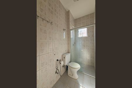 Apartamento à venda com 60m², 2 quartos e 1 vaga Apartamento à venda com 60m², 2 quartos e 1 vagaBanheiro