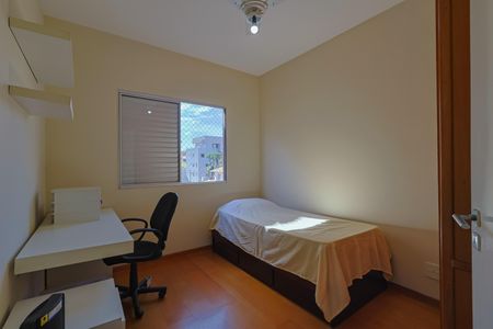 Quarto 2 de apartamento à venda com 2 quartos, 60m² em Santa Branca, Belo Horizonte