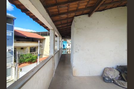 Casa à venda com 147m², 3 quartos e 2 vagas Casa à venda com 147m², 3 quartos e 2 vagasTerraço